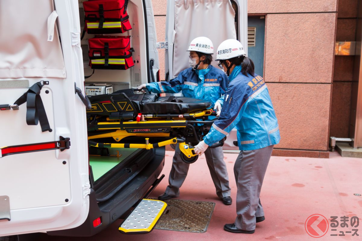 傷病者の搬送時に大きな力になってくれる電動ストレッチャー（画像提供：東京消防庁）