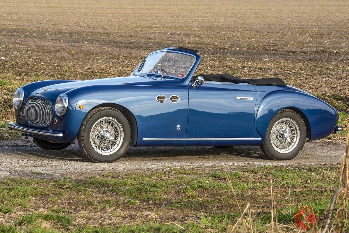 わずか60台しか生産されなかったチシタリア「202 SC カブリオレ」(C)2021 Courtesy of RM Sotheby's(C)2021 Courtesy of RM Sotheby's