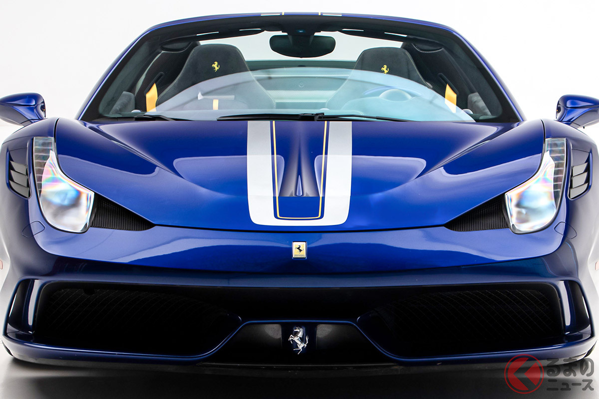 自然吸気V8エンジンを搭載した最後のモデルとして人気の高いフェラーリ「458スペチアーレA」(C)2021 Courtesy of RM Sotheby's