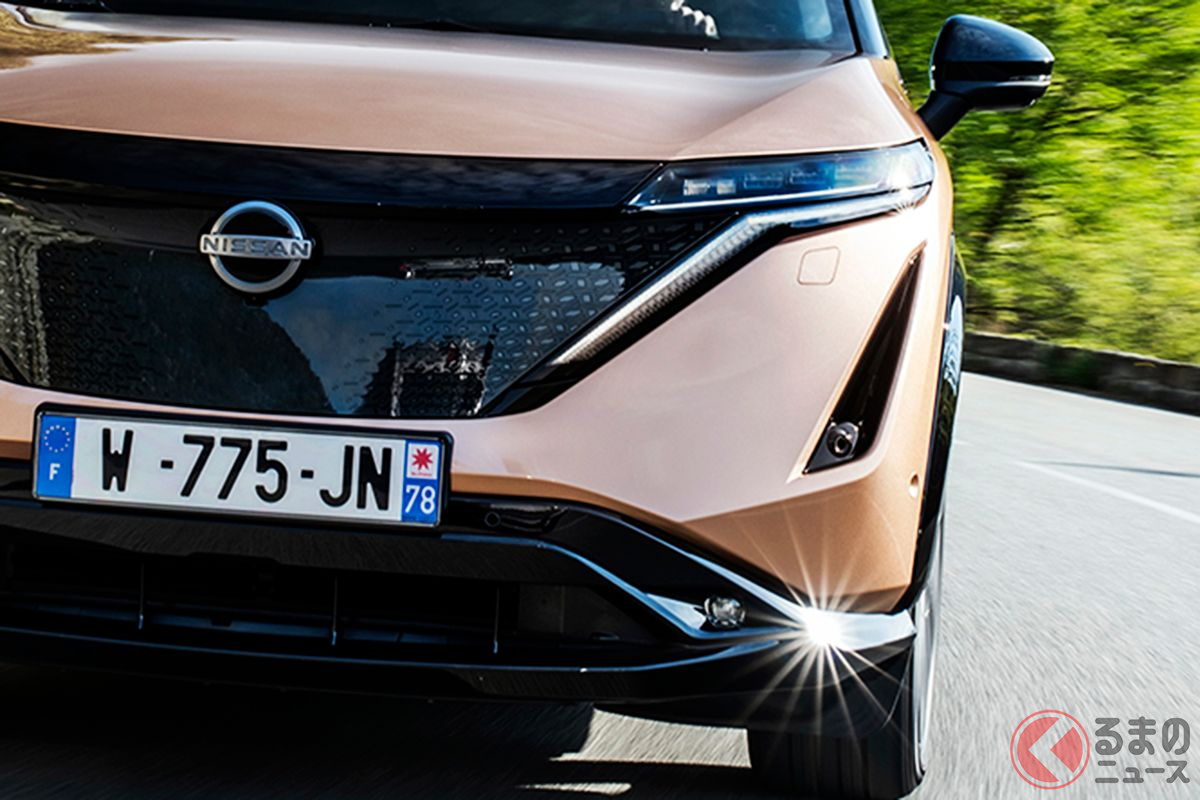 モナコを爆走!新型クロスオーバーEV日産「アリア」