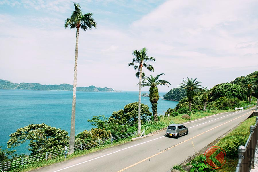 若い世代はきれいな景色の記録としてドラレコを活用