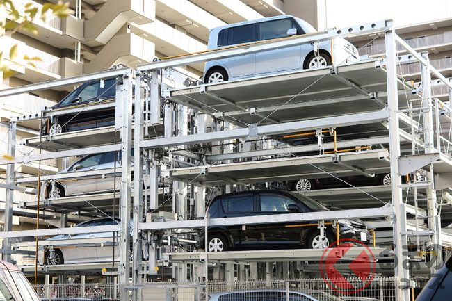 マンションの駐車場で悲惨な事故 身近な危険は人が原因 くるまのニュース マンションの駐車場で悲惨な事故 身近な危険は人が原因 くるまのニュース