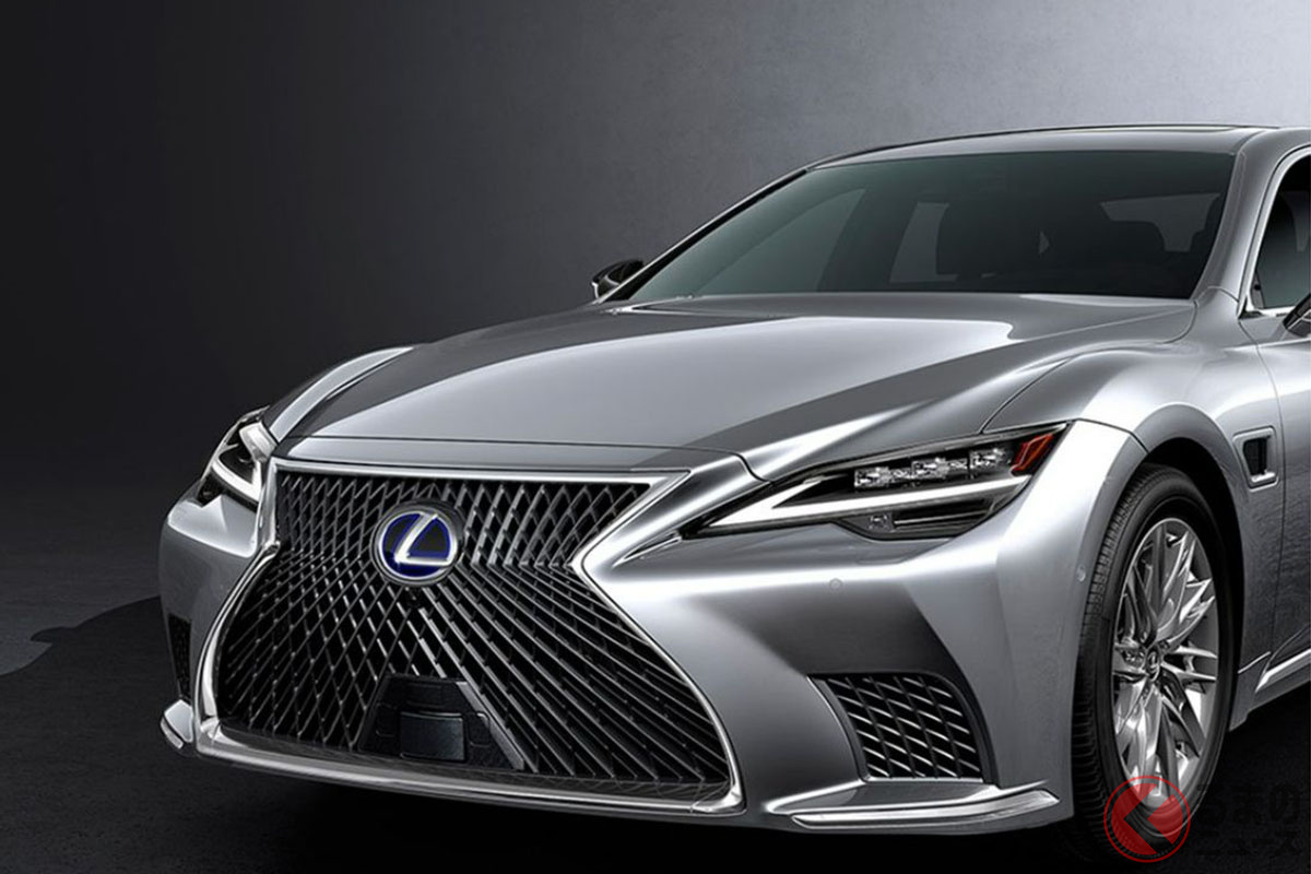 自動車税が3万円も安くなった!レクサス LS