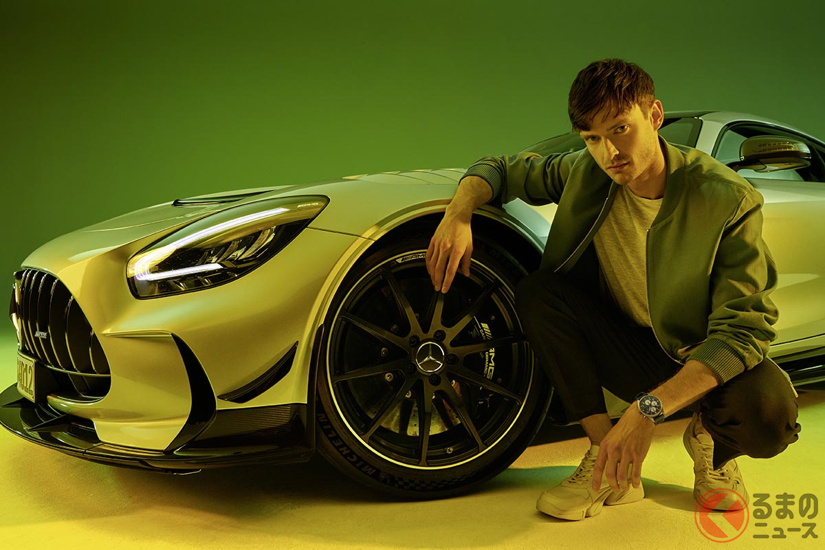 IWCシャフハウゼンとメルセデスAMGのパートナーシップを記念した「パイロット・ウォッチ・クロノグラフ "AMG"」