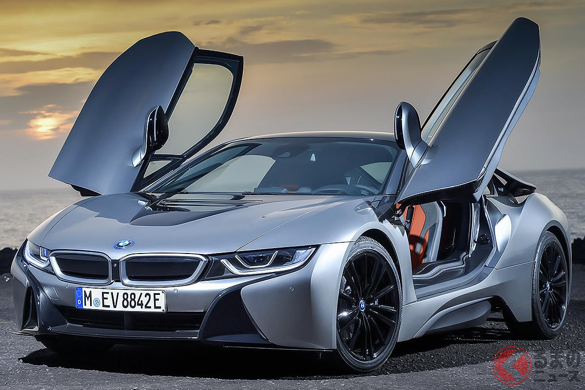 完全に見た目はスーパーカーながら3気筒エンジン搭載のPHEV「i8」