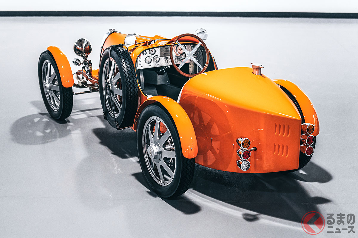 「Jetex Orange」というボディカラーを採用したブガッティ「ベイビーII」