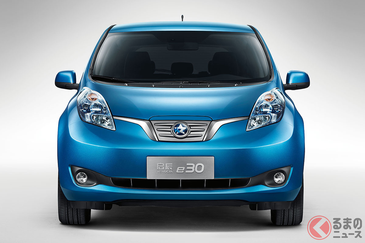 新型SUV「Vオンライン」いつ投入!? 東風日産ブランド「ヴェヌーシア」が新型モデルを中国で発表か くるまのニュース