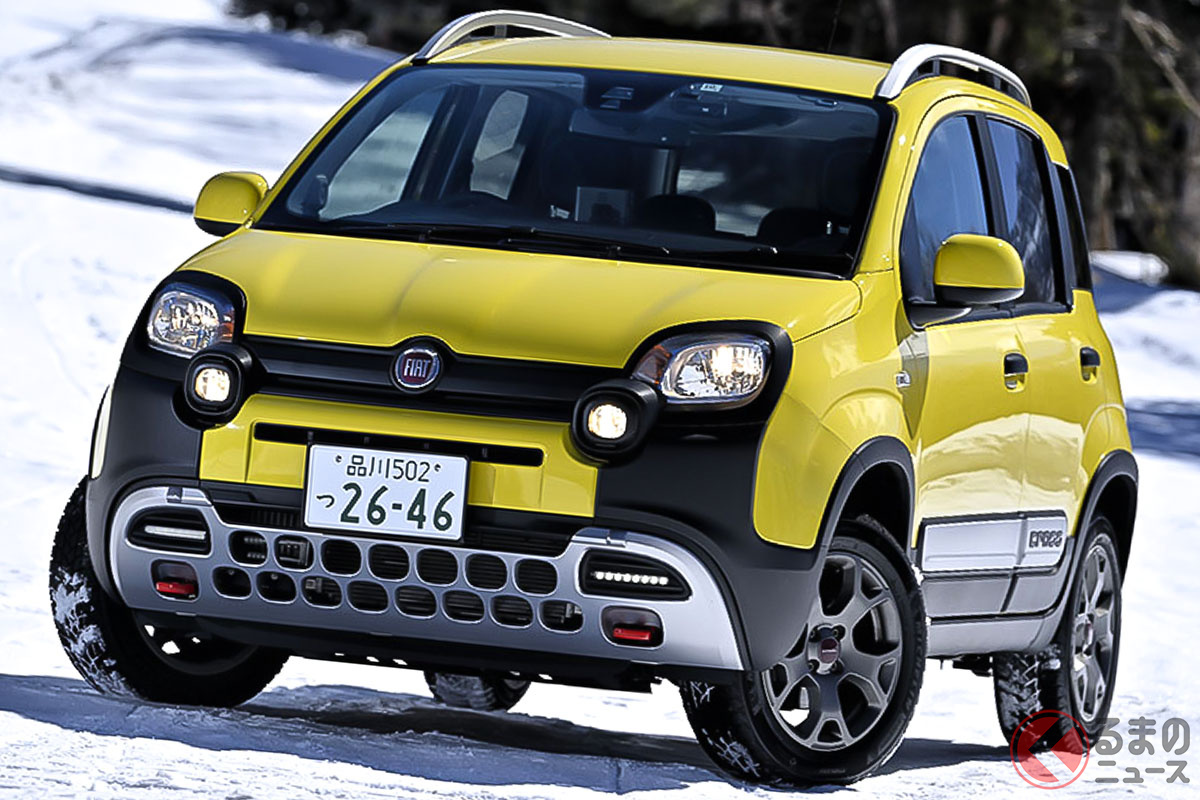 「パンダ4×4」を、ちょっとばかりワイルドなオフローダー風味のルックスに仕立てた「パンダ・クロス4×4」