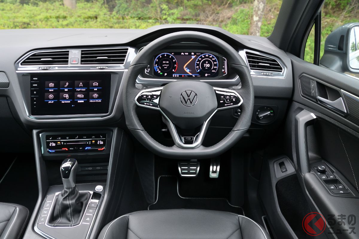 VW改良新型「ティグアン」のインパネ。トランスミッションは従来の6速DSGから7速DSGに変更された