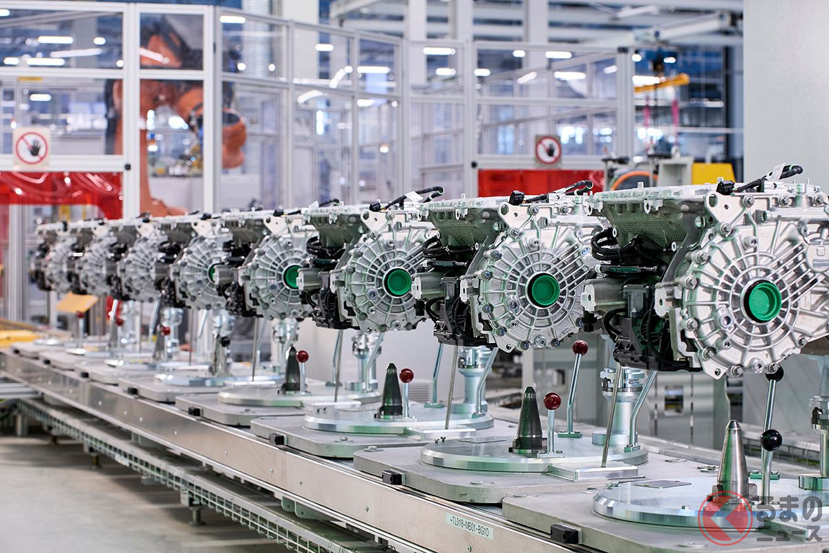 ドイツ・ディンゴルフィン工場で生産される電気自動車（EV）「iX」および「i4」用のパワートレイン