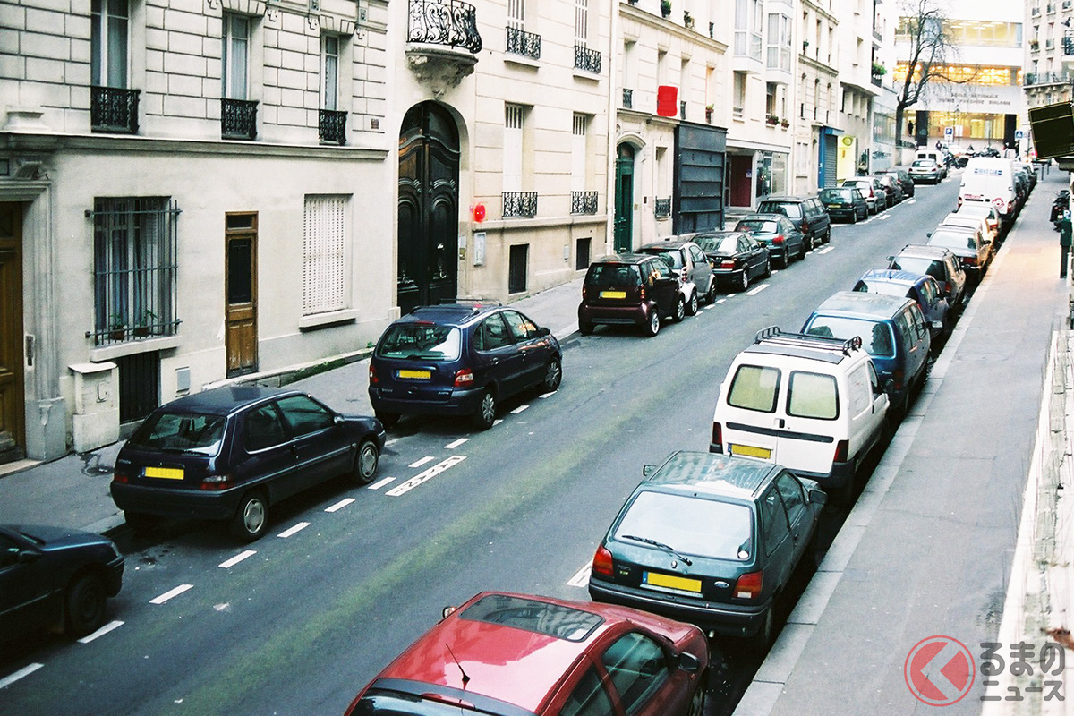 欧州では車をぶつけて駐車するのが当たり前 まことしやかな噂は本当なのでしょうか くるまのニュース