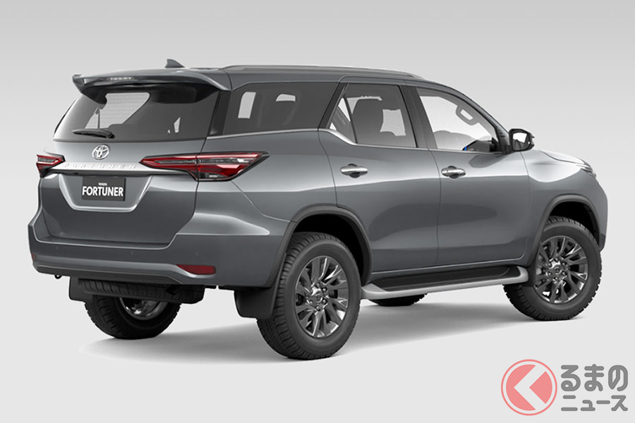 専用グリルがイカす トヨタ新型3列suv フォーチュナーgrスポーツ 発表 2 4lディーゼルも設定 くるまのニュース 専用グリルがイカす トヨタ新型3列suv フォーチュナーgrスポーツ 発表 2 4lディーゼルも設定 くるまのニュース