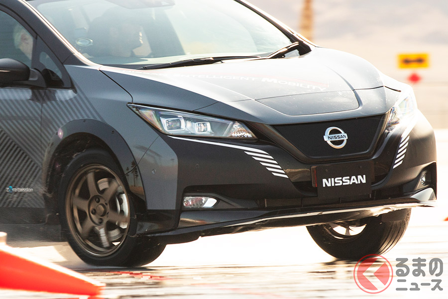 「リーフe+」ベースで制作された「e-4ORCE」のテストカー