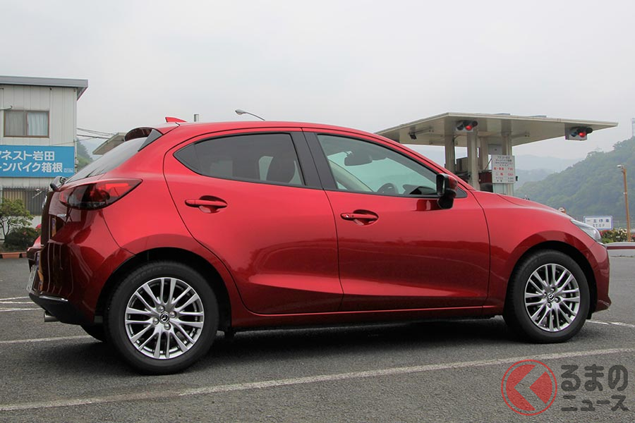 マツダ「マツダ2」