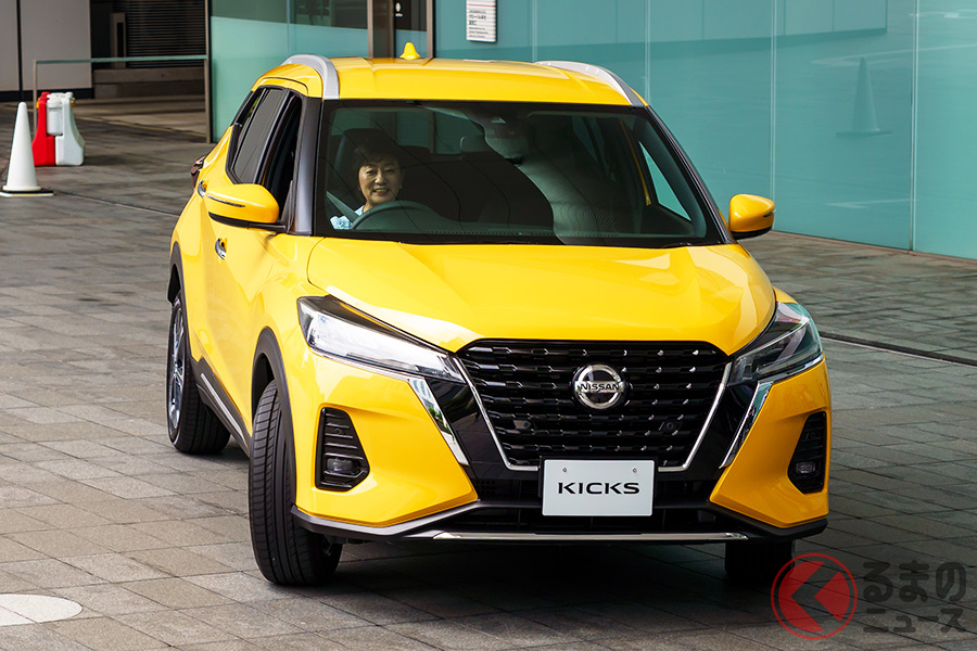 日本仕様の新型「キックス」に試乗する日産自動車株式会社 執行役副社長 星野 朝子
