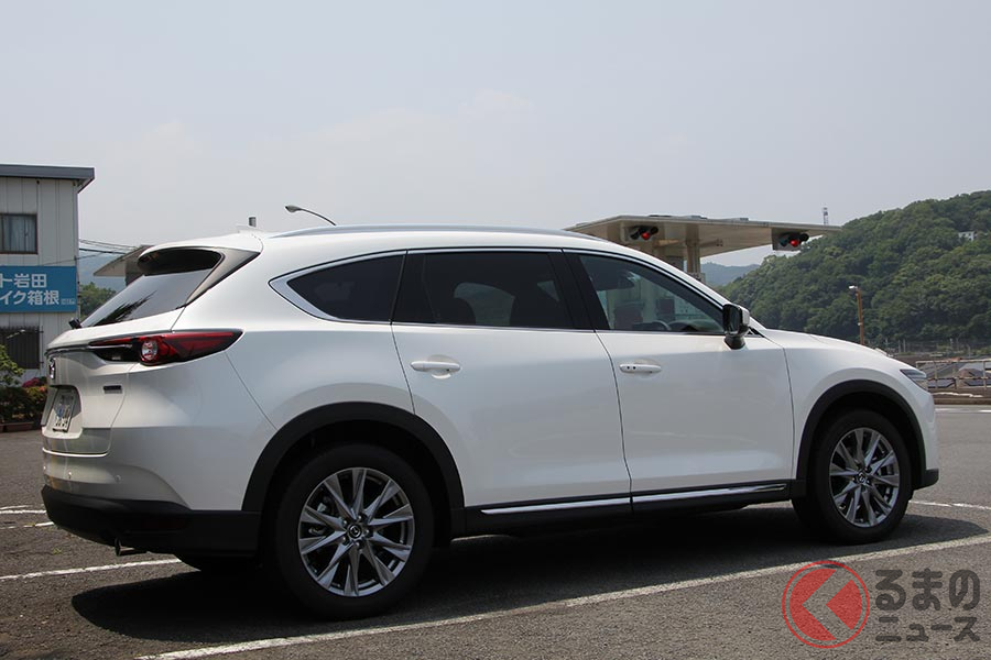 マツダ「CX-8」