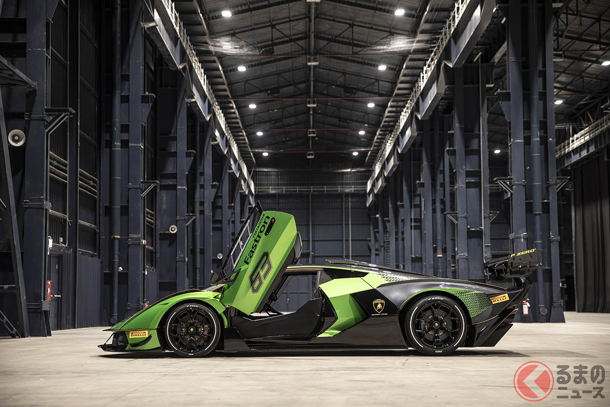 ランボルギーニ「エッセンツァSCV12」