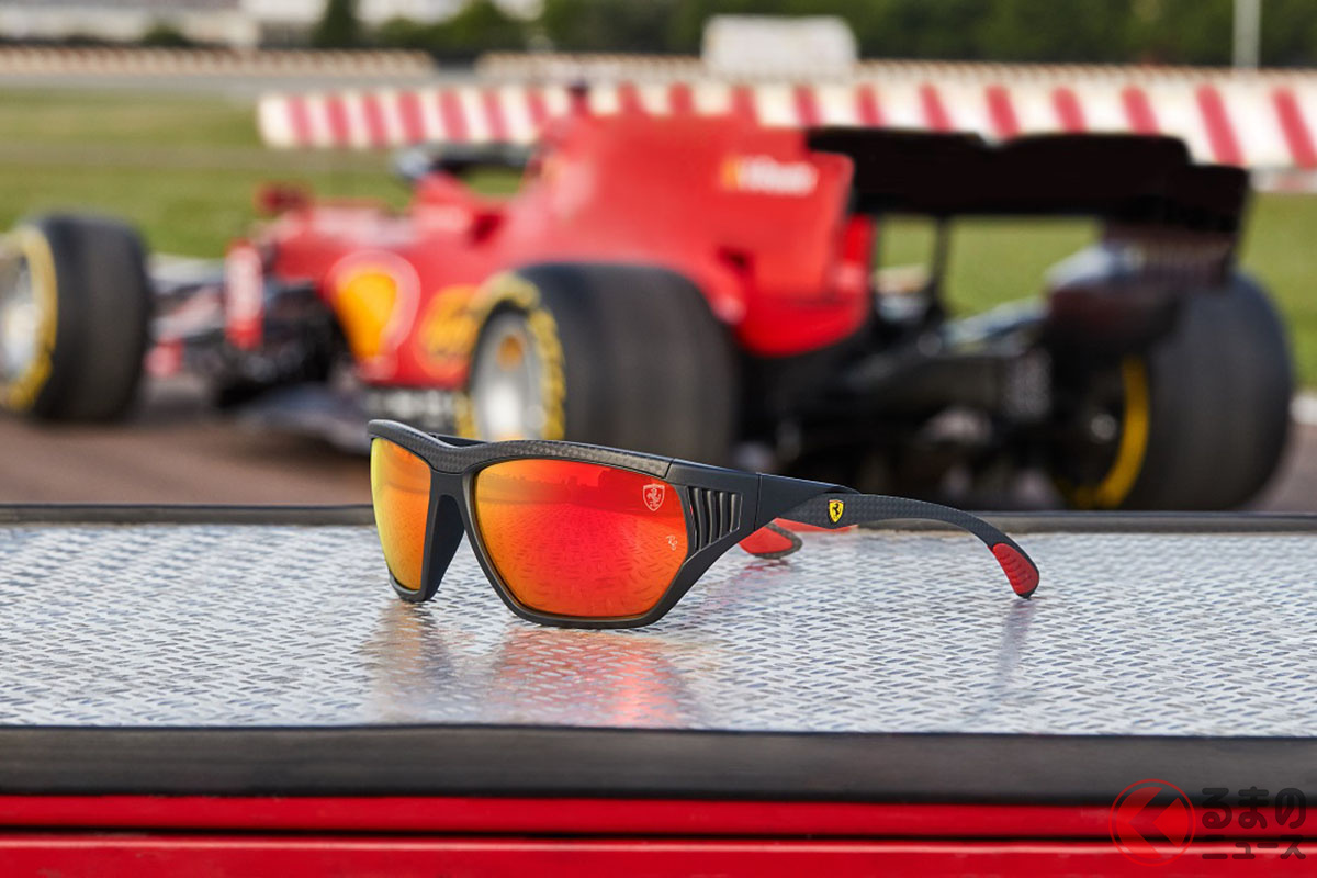 「レイバン スクーデリア・フェラーリ」2021/SSコレクション
