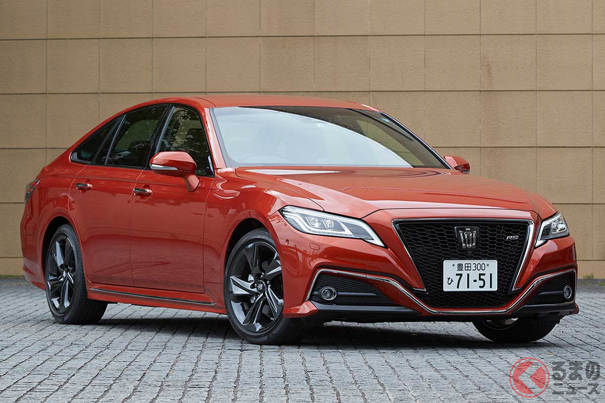 15代目となるトヨタ現行「クラウン」