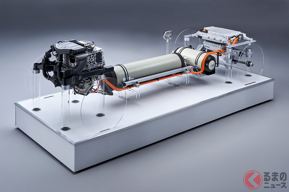 BMW iハイドロジェン・ネクストの燃料電池パワートレイン