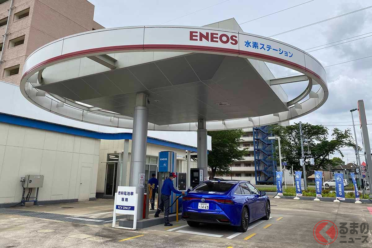 水素ステーションは全国展開されているがガソリンスタンドと比べて利用にはさまざまな制限がある