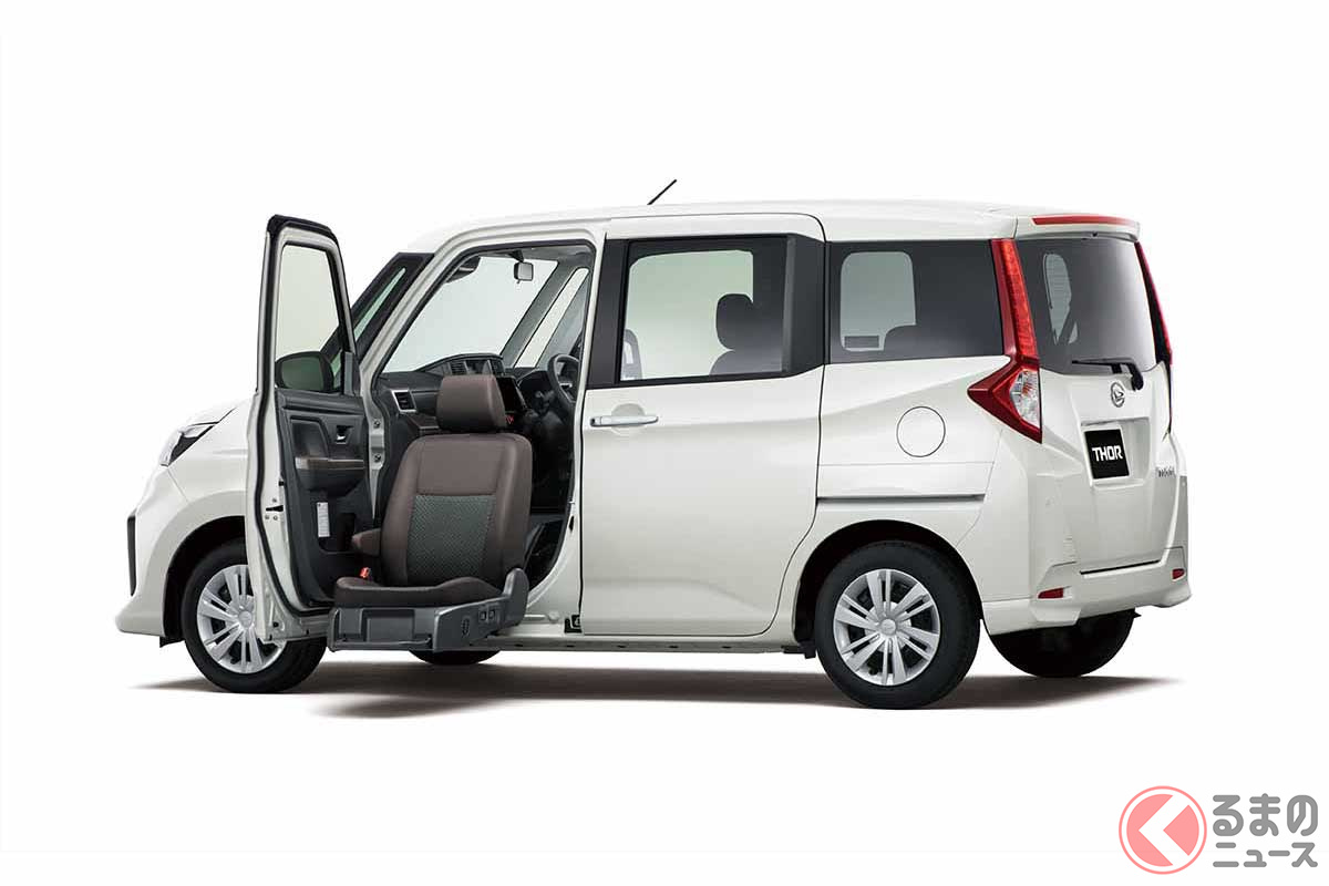 ダイハツ「トール シートリフトG」。