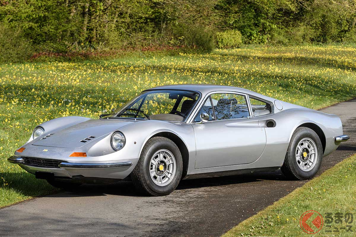 1971年型246GTは、1624台が作られたという「タイプE」の中でももっとも初期に生産されたと思われる1台だ(C)2021 Courtesy of RM Sotheby's