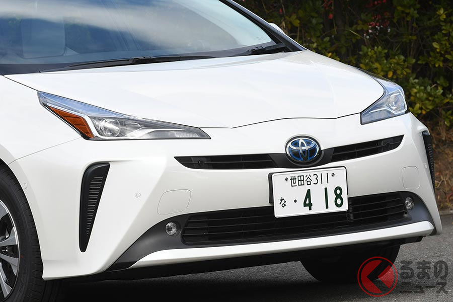 トヨタ「プリウス」に専用キーで開錠すると加速が抑制される機能を搭載