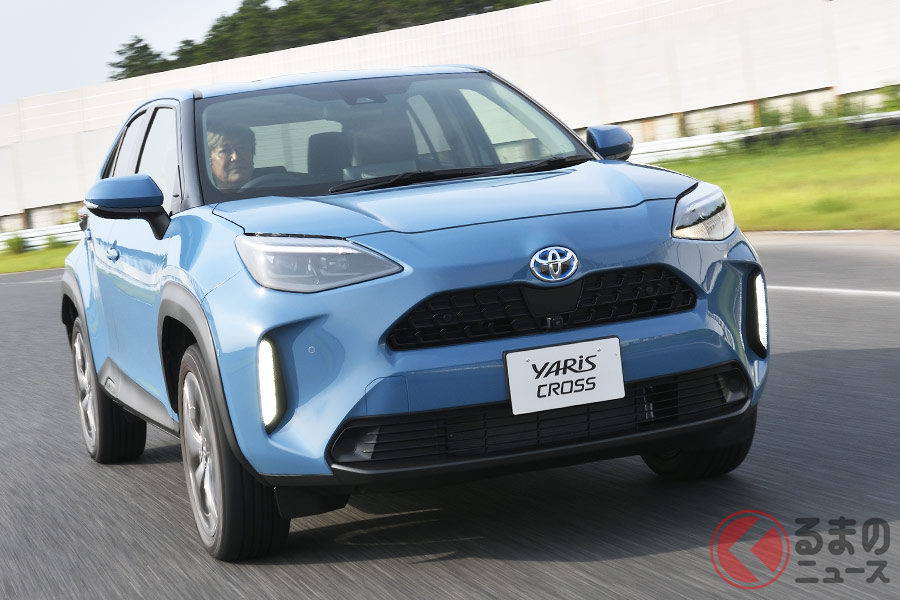 新型「ヤリスクロス」はヤリスに比べて車高が高いものの走行性能は十分に高い!