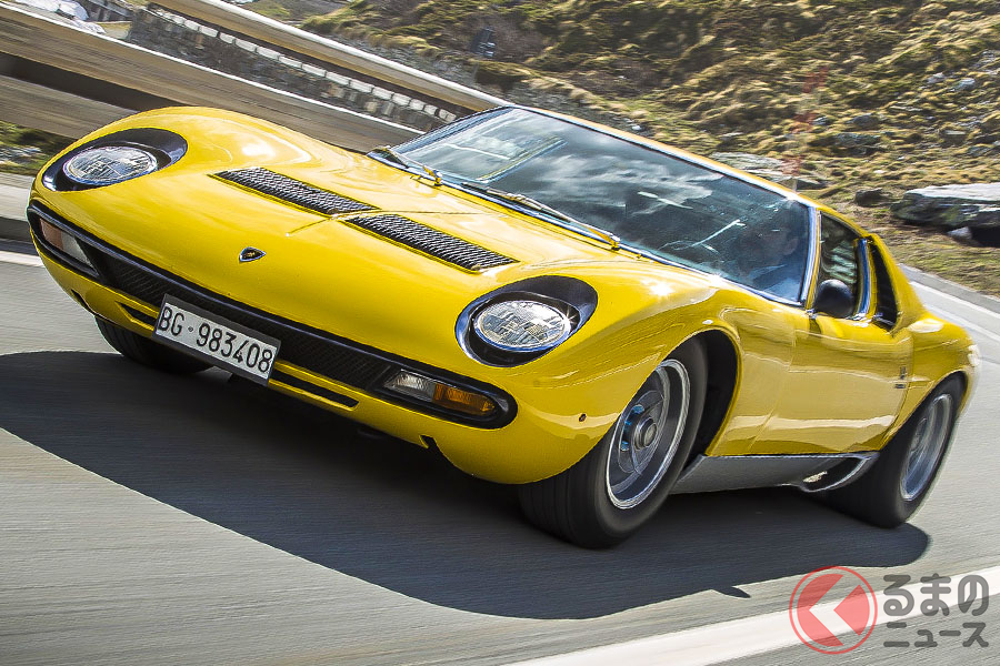 映画『ミニミニ大作戦』でランボルギーニ「ミウラ」が走ったグラン・サン・ベルナール峠を、ムゼオ・ランボルギーニが所有する、シャシナンバー:5092の「ミウラSV」で走る