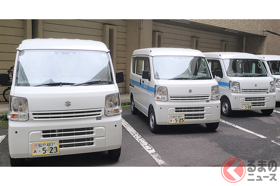 「松戸」の地方版図柄入りナンバーが装着された車両（画像提供：松戸市役所）