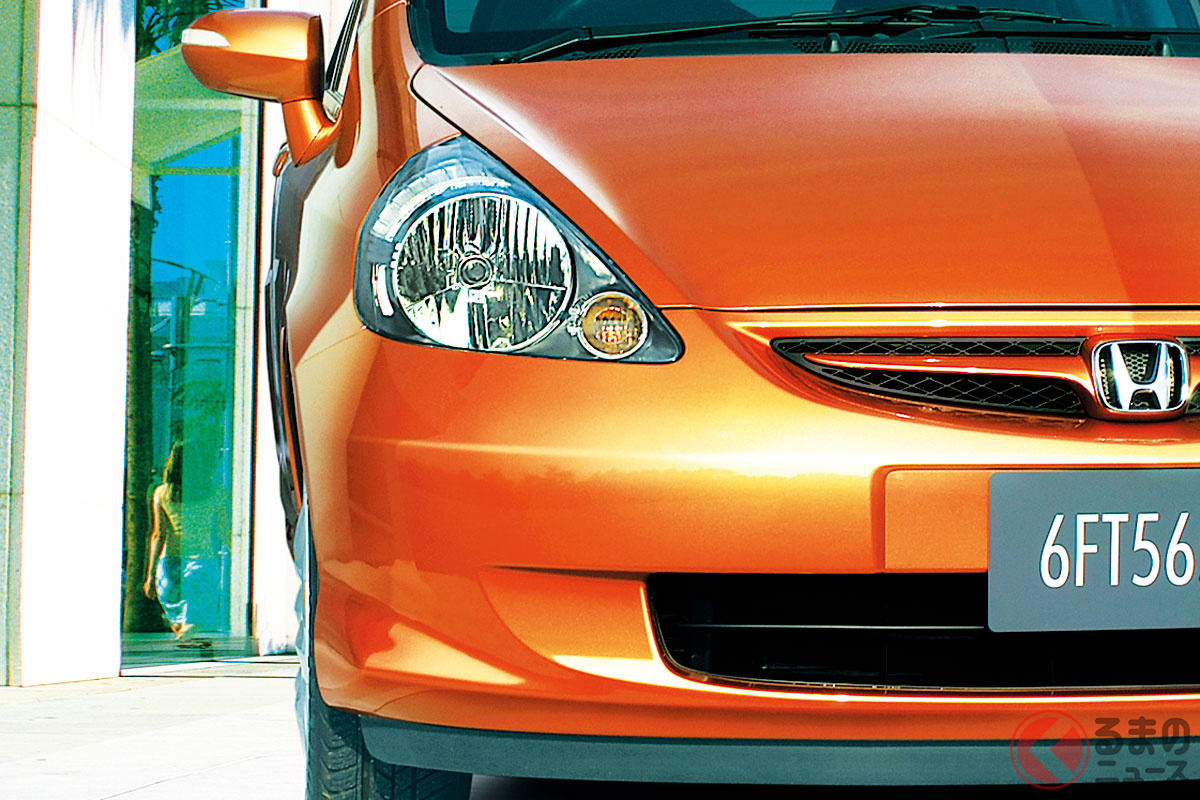 生誕周年 フィット はホンダ小型車の 定番 となった 市場変動のなか不動の位置築いた軌跡とは くるまのニュース 生誕周年 フィット はホンダ小型車の 定番 となった 市場変動のなか不動の位置築いた軌跡とは くるまのニュース