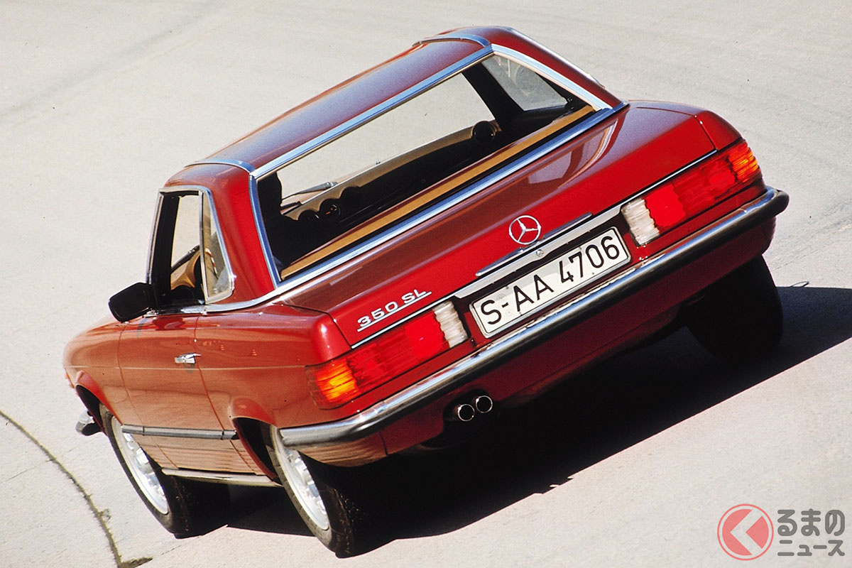 「ESV」研究の成果である凸凹のつけられたテールランプが特徴的な「350SL」のリアビュー