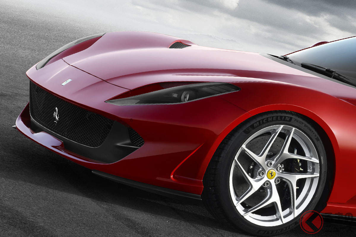 2017年デビューの「812スーパーファスト」