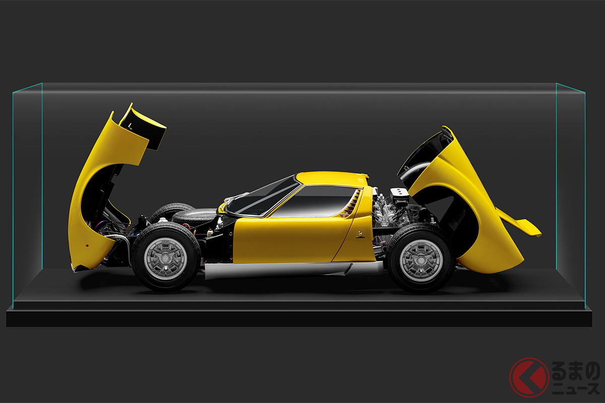 ランボルギーニ「ミウラ P400S」の1/8スケールモデル