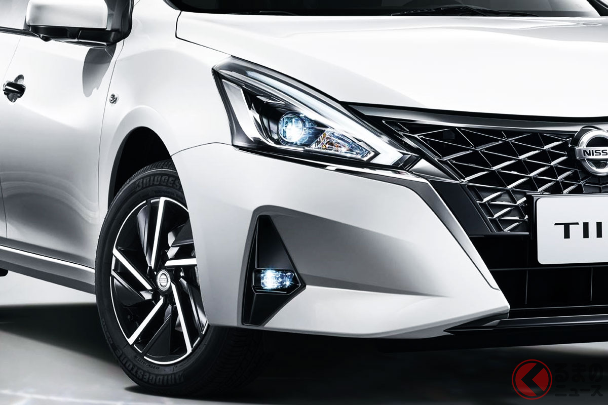 台湾仕様の日産新型「ティーダJ」