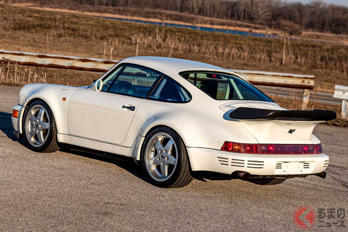 当時のターボ風のウイングが装備された RUF「CTR カレラ4」(C)2021 Courtesy of RM Sotheby's