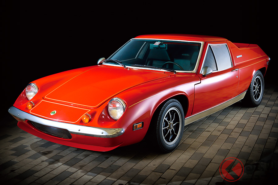 創業者コーリン・チャプマンの理想像を叶えたミドシップレイアウトを実現