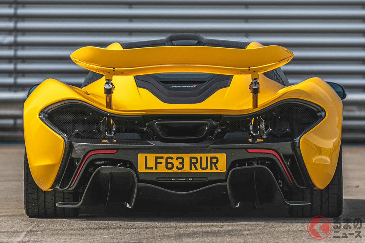 2013年のデビュー当時、1億円を切るプライスで話題になったマクラーレン「P1」(C)Silverstone Auctions Limited 2021