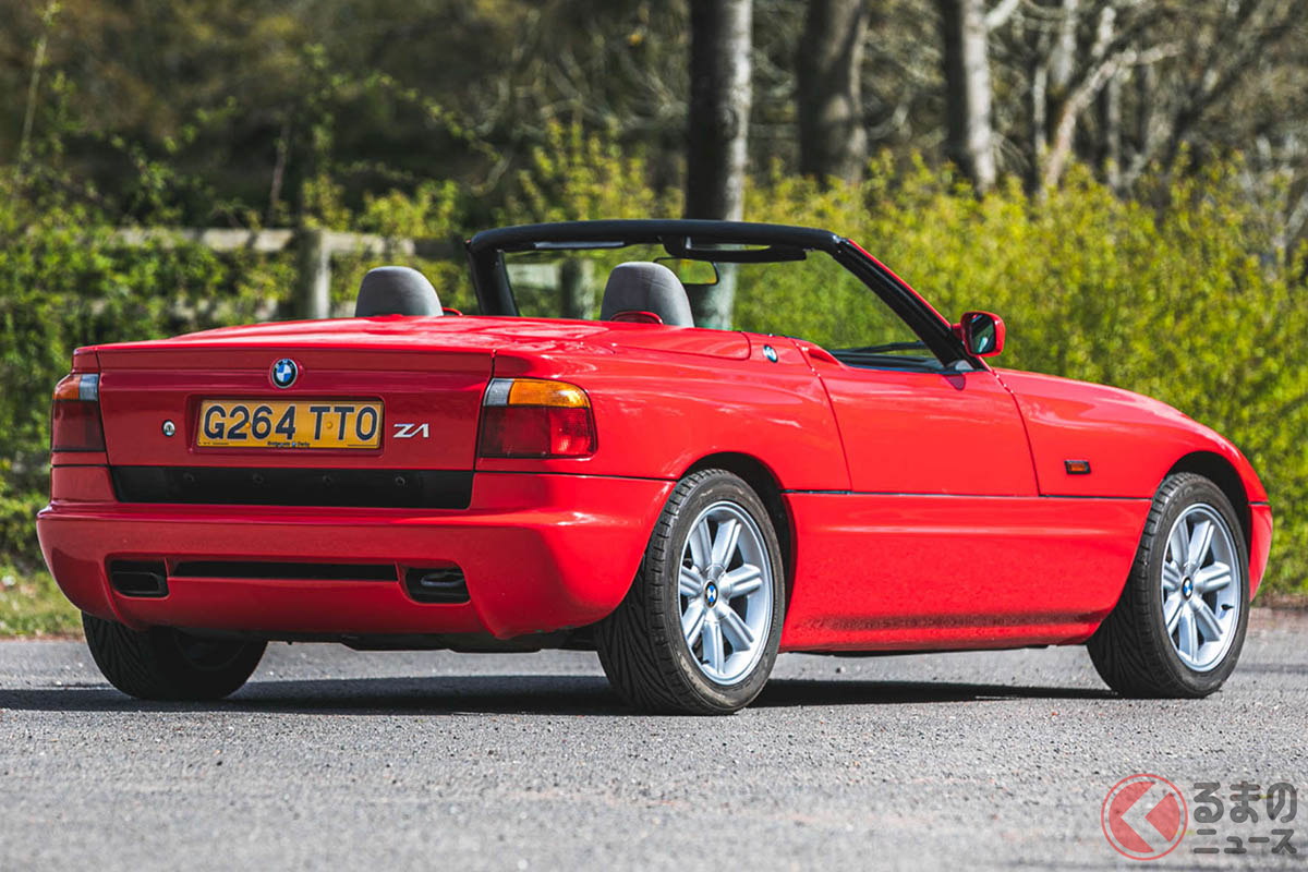 愛称「Drop-Door」の由来となっている昇降式ドアを採用したBMW「Z1」(C)Silverstone Auctions Limited 2021