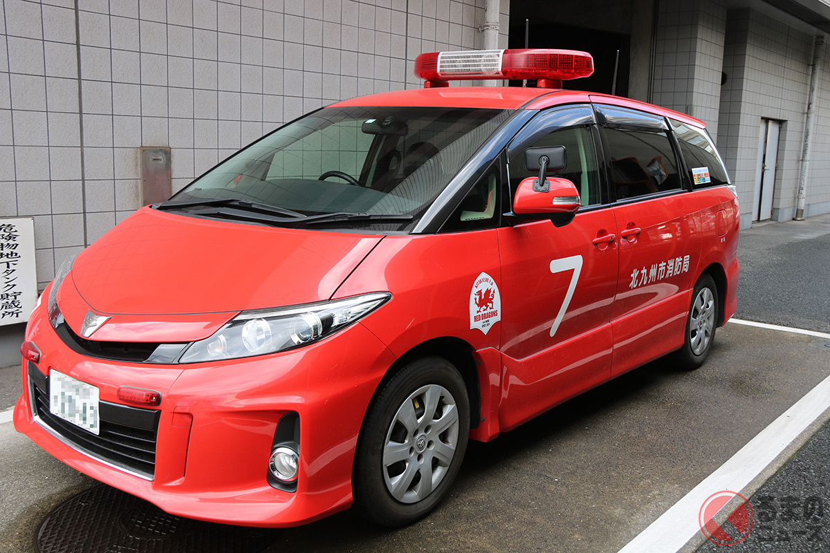 真っ赤なトヨタ エスティマ が話題に なぜ消防局に採用 生産終了も愛される理由とは くるまのニュース 真っ赤なトヨタ エスティマ が話題に なぜ消防局に採用 生産終了も愛される理由とは くるまのニュース