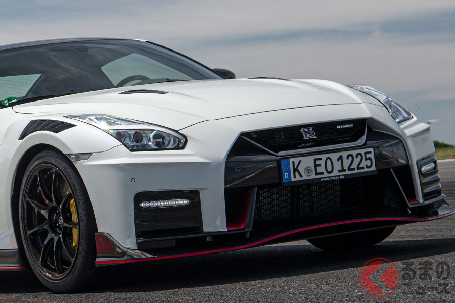 日産 Gt R 21年モデル 登場 Nismoはパフォーマンスが向上 ブルーの新色追加も くるまのニュース 日産 Gt R 21年モデル 登場 Nismoはパフォーマンスが向上 ブルーの新色追加も くるまのニュース