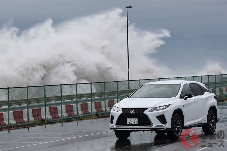 台風接近時は十分注意して運転しなくてはならない