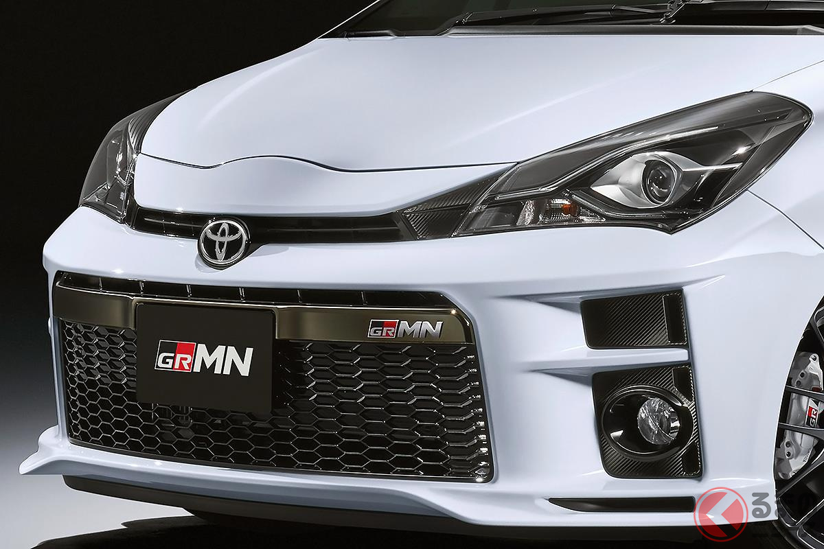 コンパクトカーをベースに大胆かつ過激に仕立てられたコンプリートカーたち