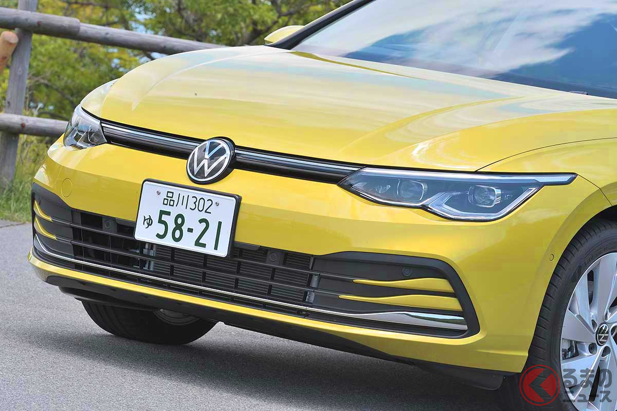 VW新型「ゴルフ」。ボディカラーはオプション(3万3000円)のライムイエローメタリック