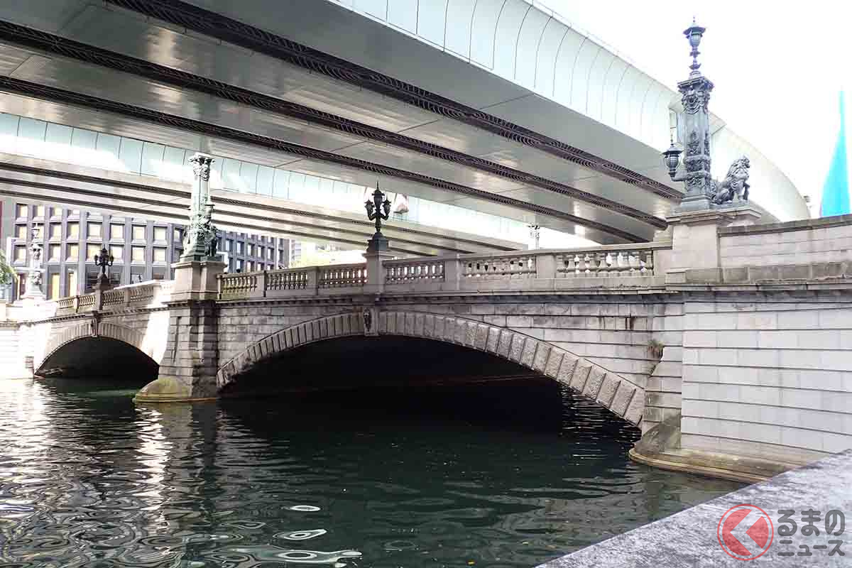 首都高環状線が開通したのは1963年。以来60年以上にわたり日本橋は首都高にフタをされる形となっている