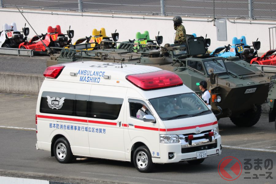 救急車なども特装車として専用メーカーが製造していることが多い