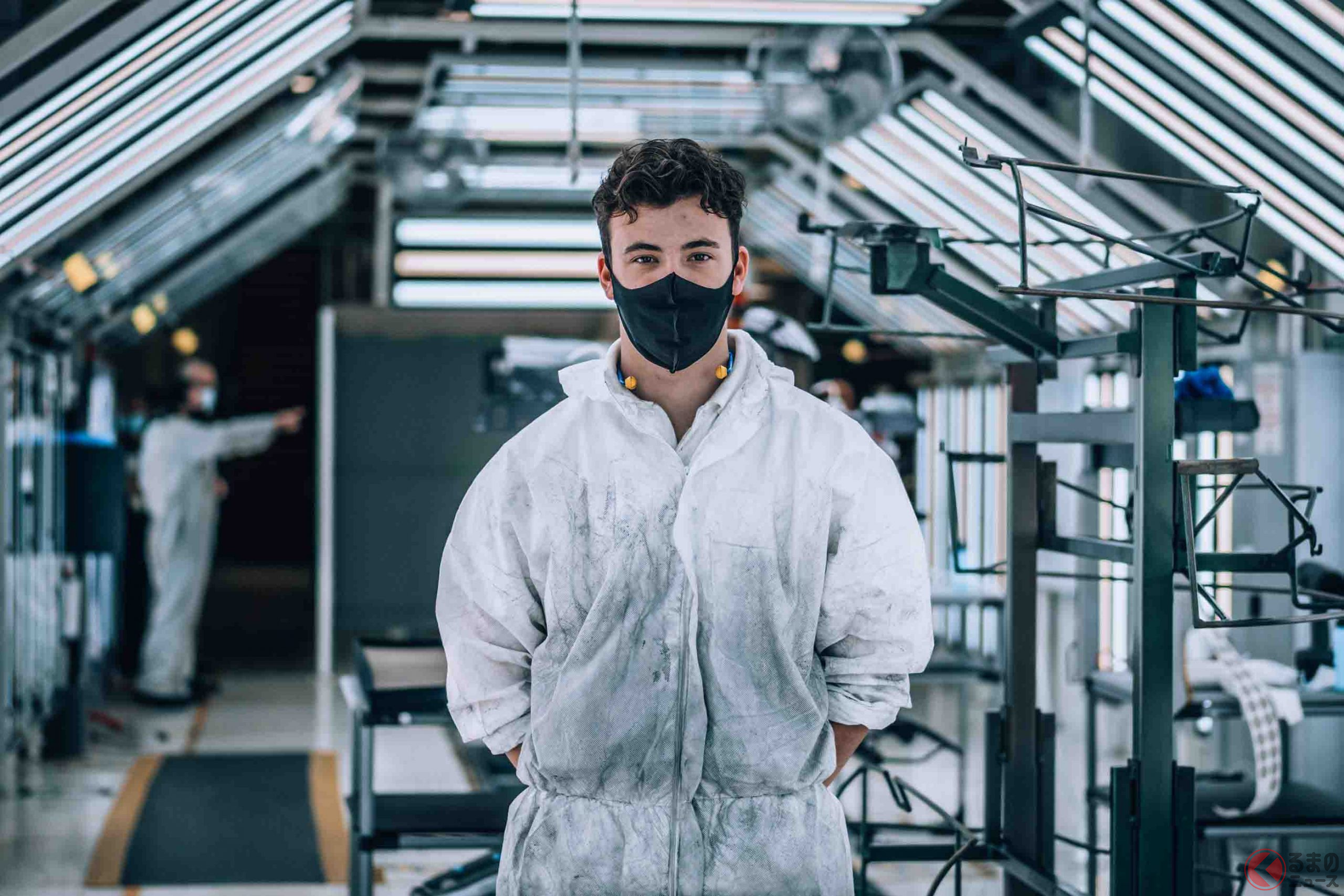 ベントレー102年の歴史のなかで最大の変革プログラムに参加する研修生