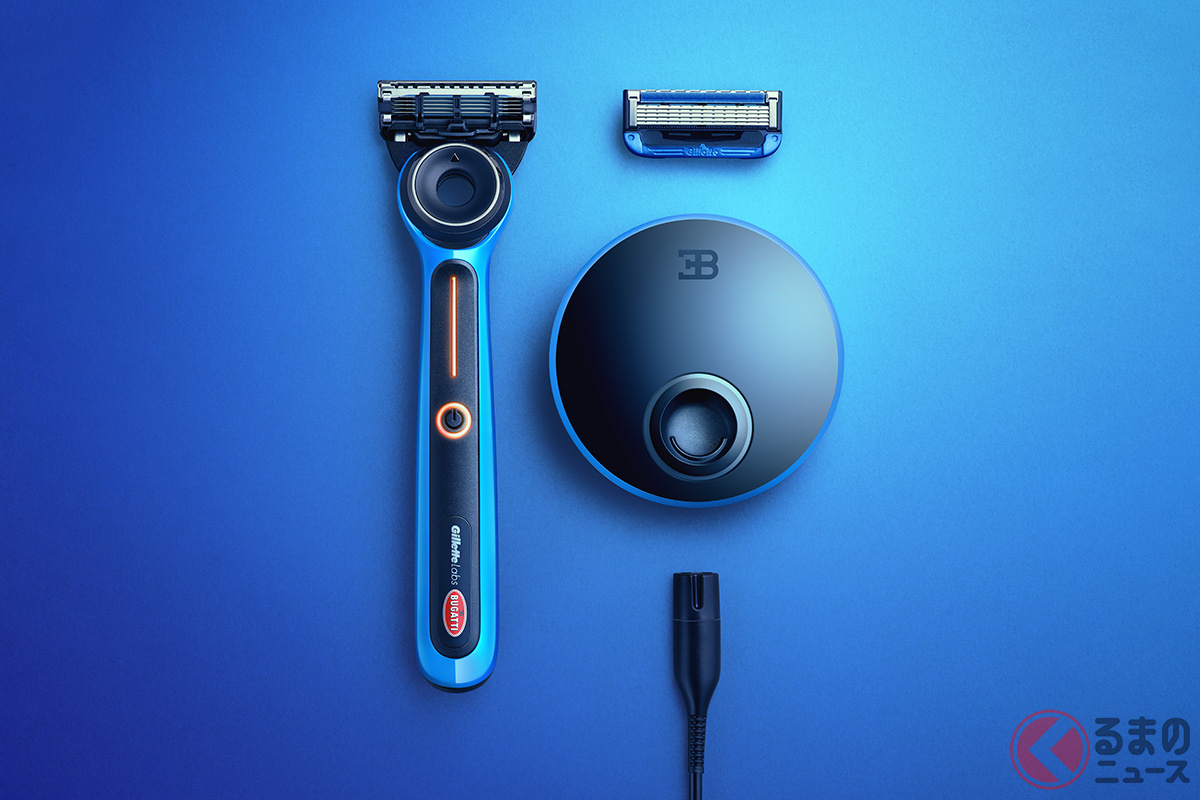 ジレットラボ/ブガッティ・スペシャルエディション・ヒーテッド・レイザーには、本体のほかマグネット式ワイヤレス充電ドックとリフィル、カスタムクリーニングクロス、スマートプラグが付属される