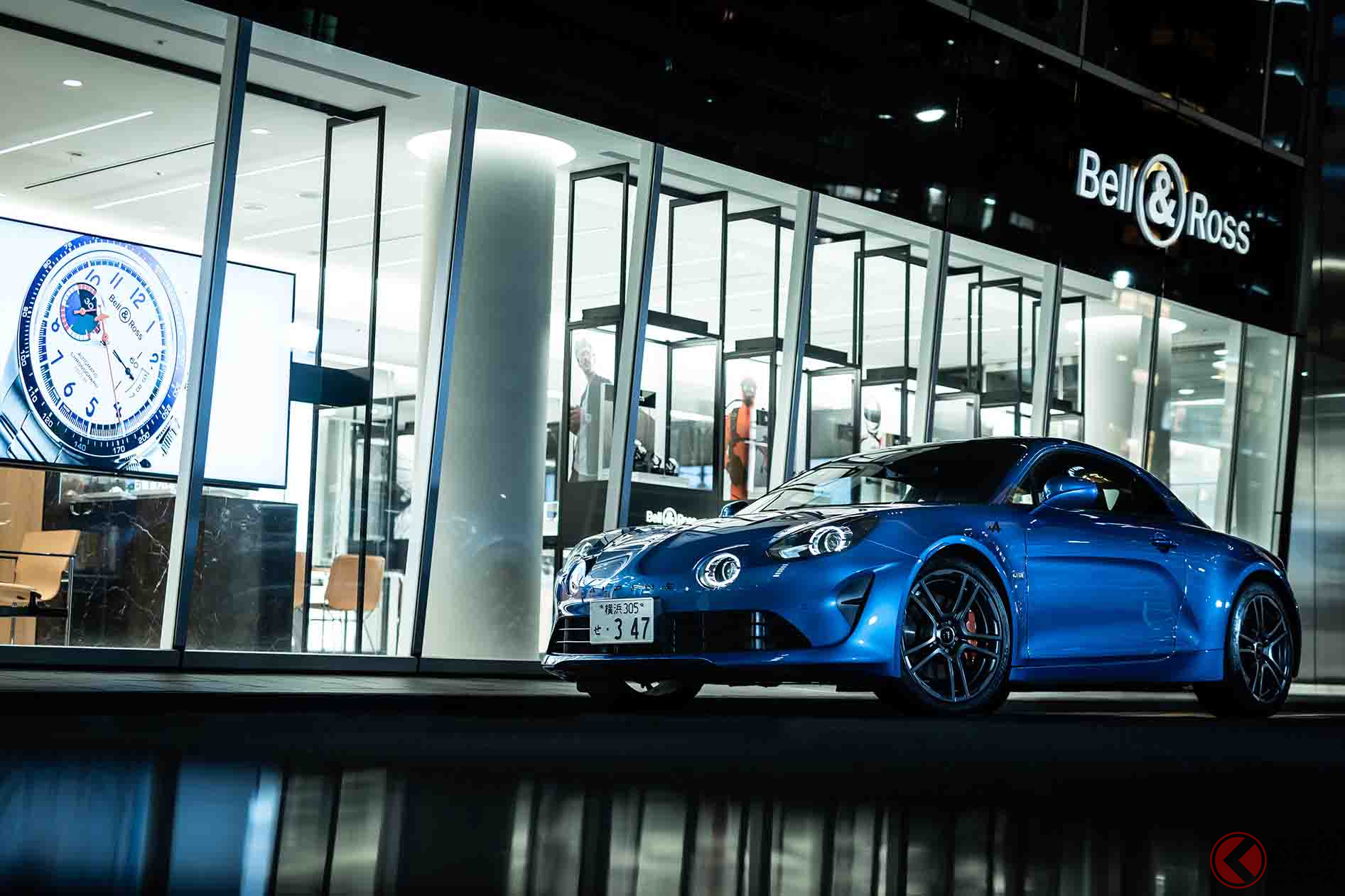 ISHIDA表参道に展示されるアルピーヌ「A110S」